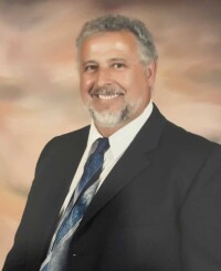 Albert Flores